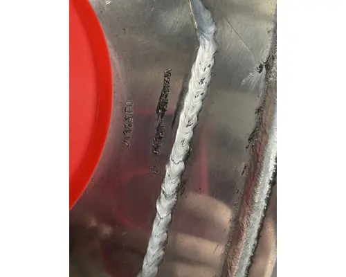 PACCAR  Fuel Tank
