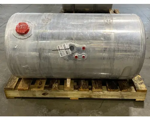 PACCAR  Fuel Tank