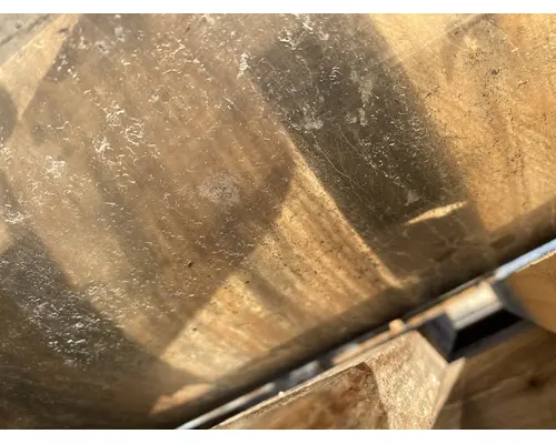 PACCAR  Fuel Tank
