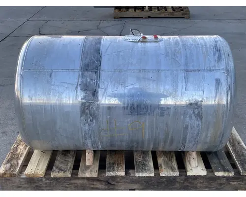 PACCAR  Fuel Tank