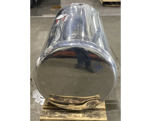 PACCAR  Fuel Tank