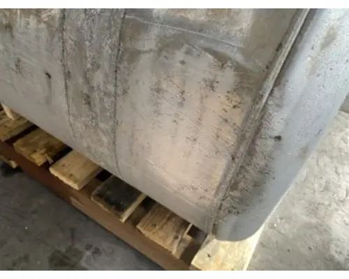 PACCAR  Fuel Tank