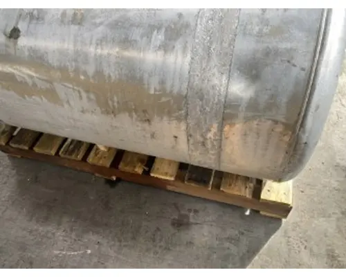 PACCAR  Fuel Tank
