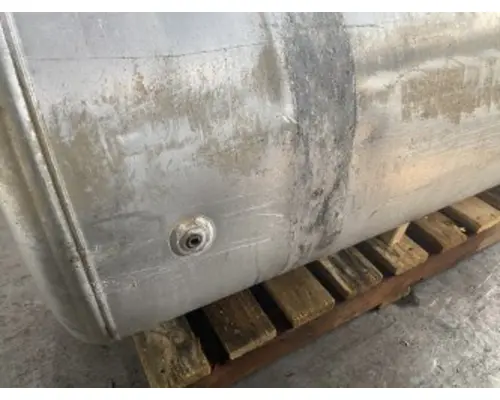 PACCAR  Fuel Tank