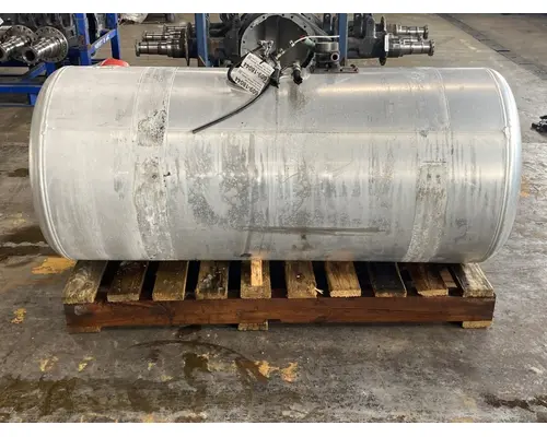 PACCAR  Fuel Tank