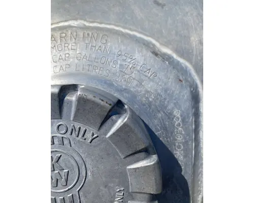 PACCAR  Fuel Tank