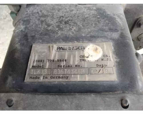 PALFINGER ILT 3500 LIFT GATE ASSEMBLY