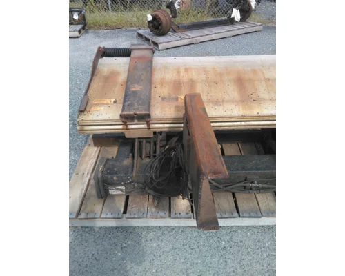 PALFINGER ILT40 LIFTGATE ASSEMBLY