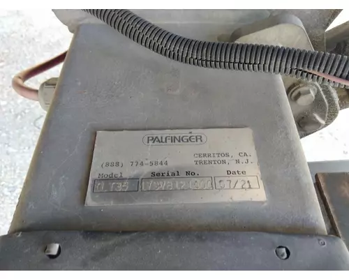 PALFINGER TLT35 LIFT GATE ASSEMBLY