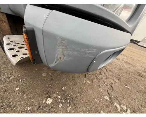 PETERBILT 210 Bumper Assembly, Front
