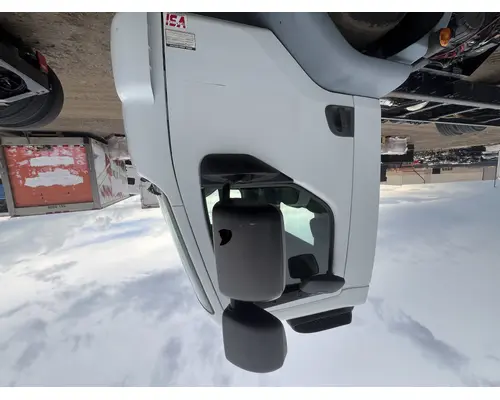 PETERBILT 210 Door Assembly, Front