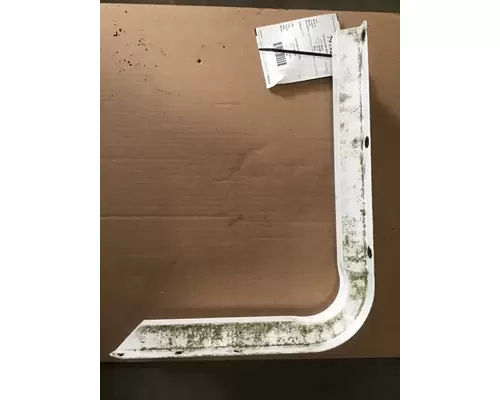 PETERBILT 220 Bracket, Cab Extender