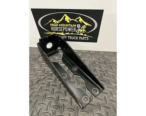 PETERBILT 220 Brackets, Misc.