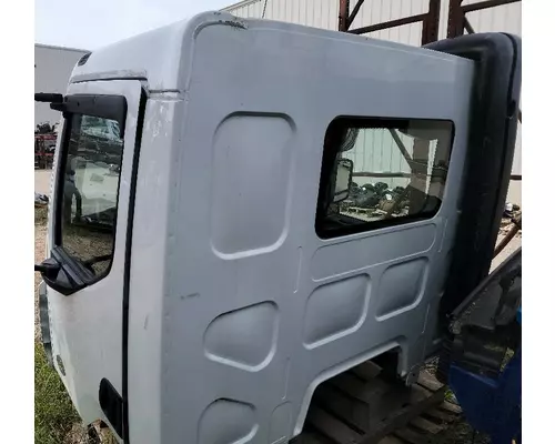 PETERBILT 220 Cab