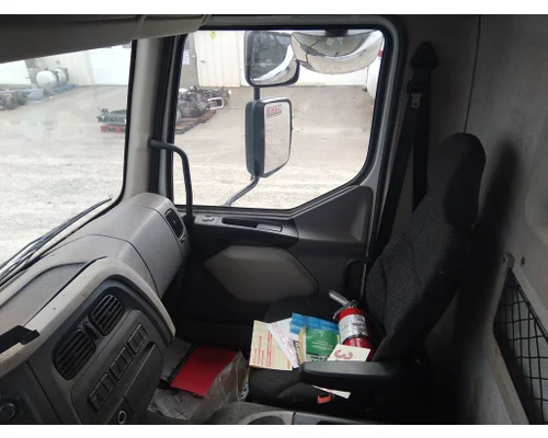 PETERBILT 220 WHOLE TRUCK FOR RESALE