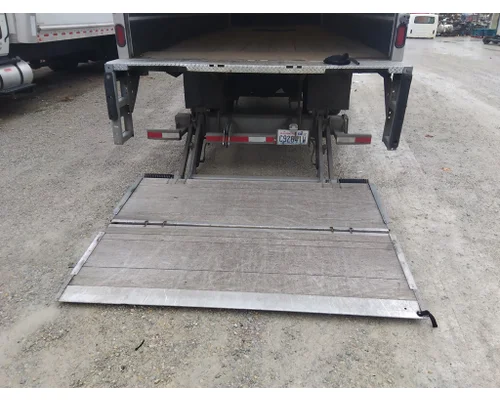 PETERBILT 220 WHOLE TRUCK FOR RESALE