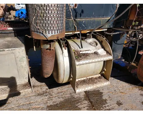 PETERBILT 289s19 Fuel Tank