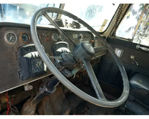 PETERBILT 289s19 Steering Column