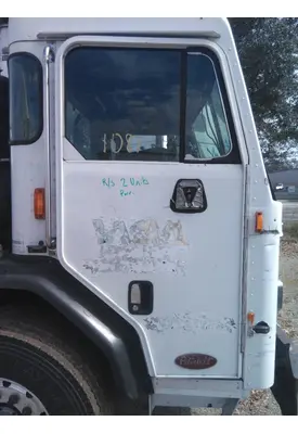 PETERBILT 320 1987-2018 DOOR ASSEMBLY, FRONT