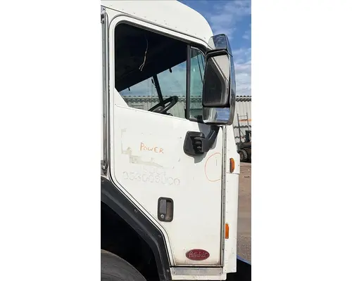 PETERBILT 320 1987-2018 DOOR ASSEMBLY, FRONT