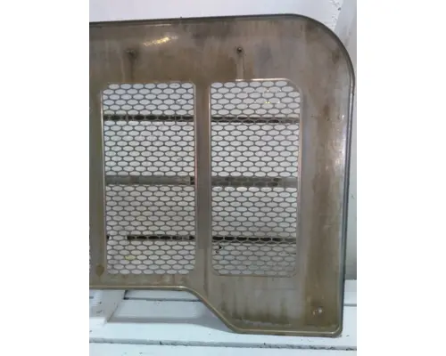 PETERBILT 320 1987-2018 GRILLE