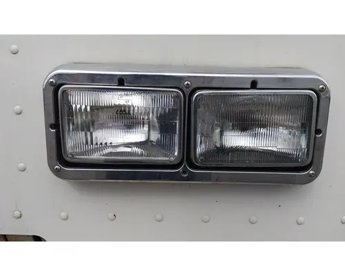 PETERBILT 320 1987-2018 HEADLAMP ASSEMBLY