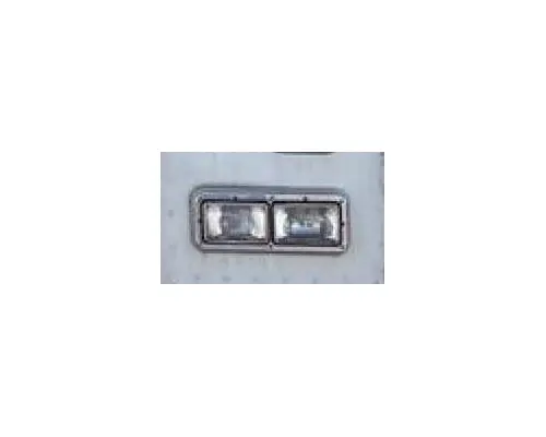 PETERBILT 320 1987-2018 HEADLAMP ASSEMBLY