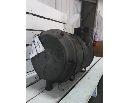 PETERBILT 320 AIR CLEANER