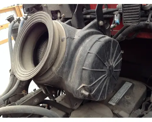 PETERBILT 320 Air Cleaner