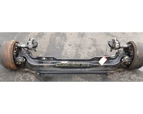 PETERBILT 320 Axle Assembly, Front (Steer)