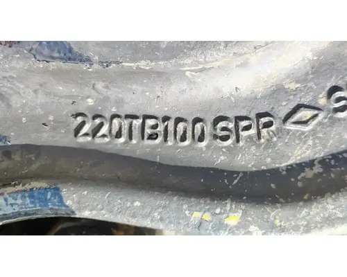 PETERBILT 320 Axle Assembly, Front (Steer)