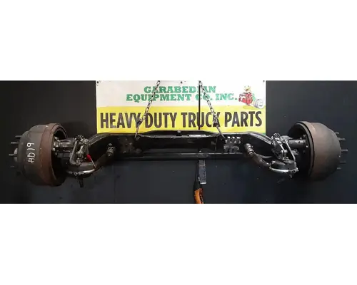 PETERBILT 320 Axle Assembly, Front (Steer)