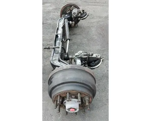 PETERBILT 320 Axle Assembly, Front (Steer)