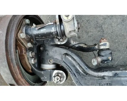 PETERBILT 320 Axle Assembly, Front (Steer)