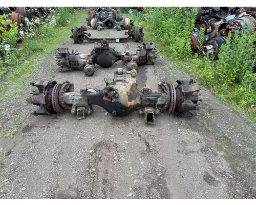 PETERBILT 320 Axle Beam (Front)