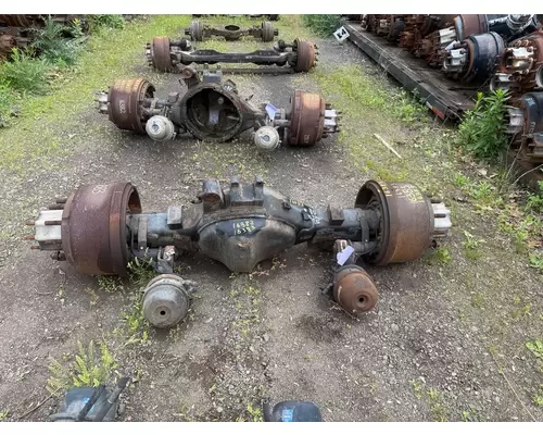 PETERBILT 320 Axle Housing (Rear)