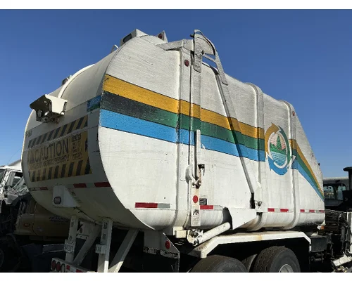 PETERBILT 320 Body  Bed
