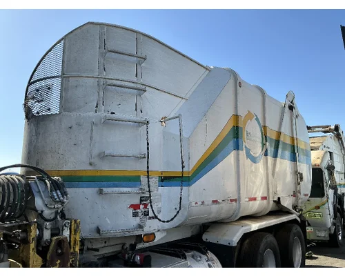 PETERBILT 320 Body  Bed