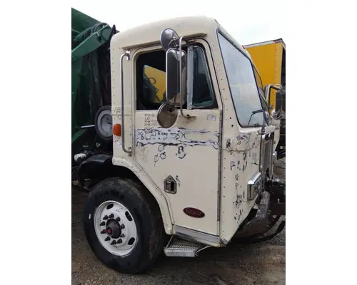 PETERBILT 320 CAB