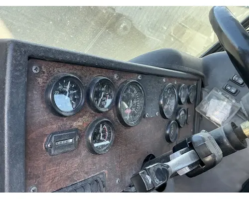 PETERBILT 320 Cab Assembly
