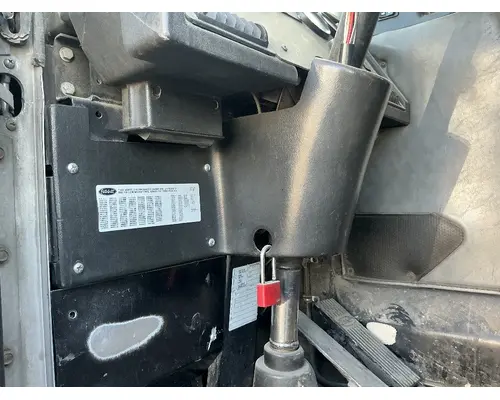 PETERBILT 320 Cab Assembly
