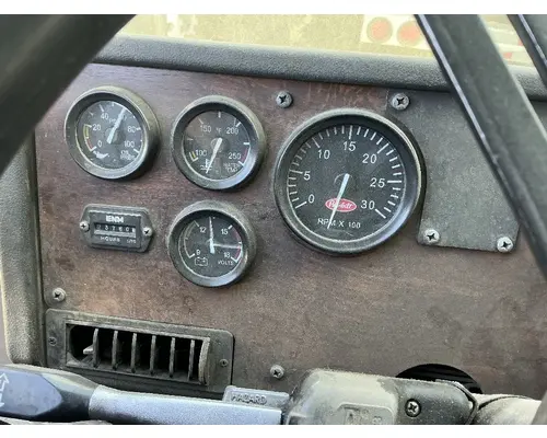 PETERBILT 320 Cab Assembly