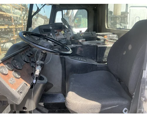 PETERBILT 320 Cab Assembly