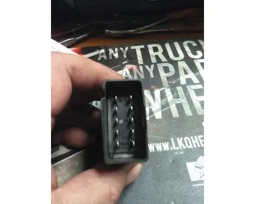 PETERBILT 320 DASH PANEL