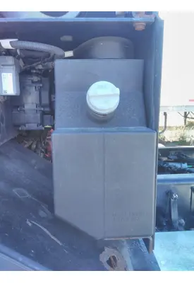 PETERBILT 320 DEF TANK