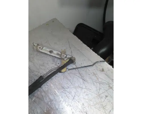 PETERBILT 320 DOOR HANDLE