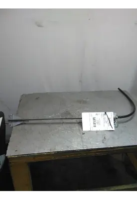 PETERBILT 320 DOOR WINDOW REGULATOR