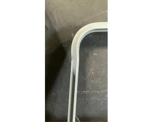 PETERBILT 320 Door Assembly, Front