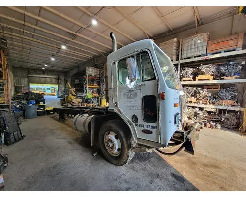 PETERBILT 320 Fuel Tank