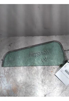 PETERBILT 320 GLASS, DOOR VENT, FRONT